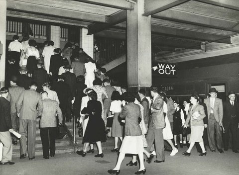 All out, all change! Wynyard, 1948, c. 1948