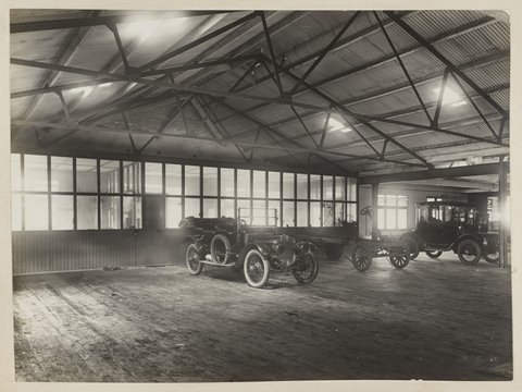 Australian Six - Municipal Council of Sydney Motor Garage, Darlinghurst, 1922