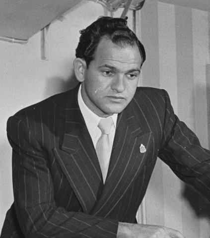 (cropped2), 1950