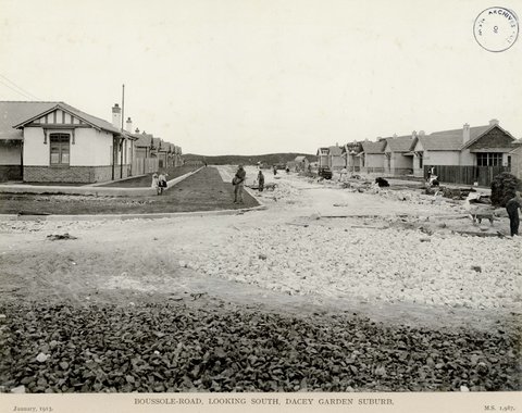 Boussole Road, looking south, Dacey Garden suburb, 1913
