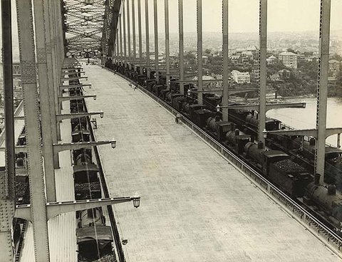 Sydney Harbour Bridge - Full test load on Main Span, c. 1929