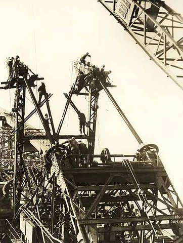 Sydney Harbour Bridge Dismantled Creeper Crane, c. 1931