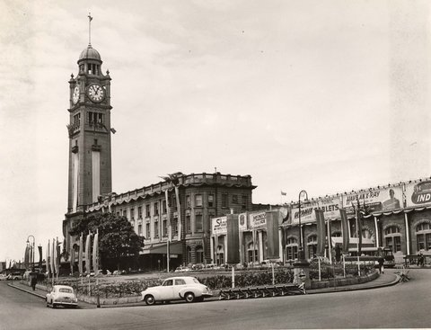 Central Railway Station, 1954