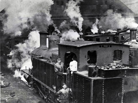 Eveleigh Workshops during the 1917 railway strike