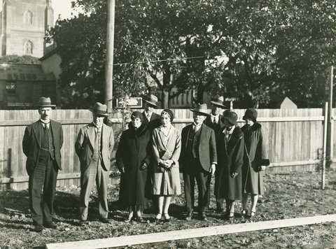 Crescent Parklet, tree planting 1931