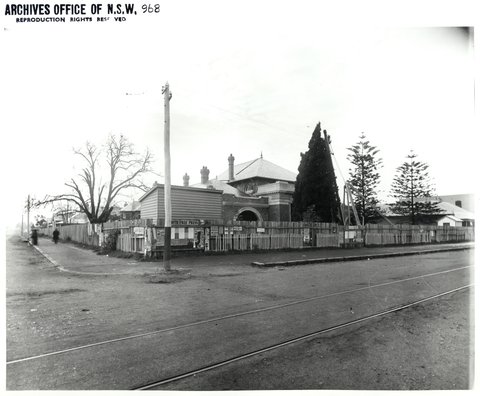 Parramatta Court House - under construction, 1895