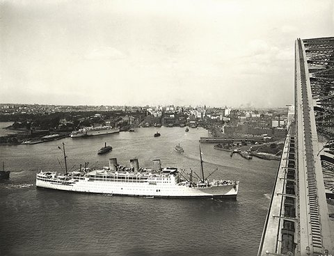 The S.S. Mariposa and RMS Strathnaver, c. 1932