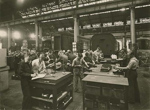Apprentices at Eveleigh Workshops, c. 1942