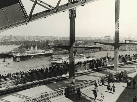 Public on Bridge and Water Pageant - Sydney Harbour Bridge opening, c. 1932