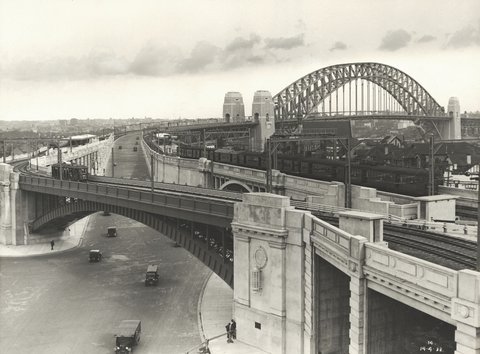 North Approach under traffic, 1932