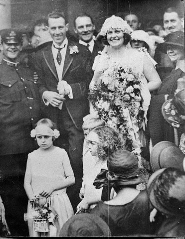 Moncrieff's wedding (Hood), 1924