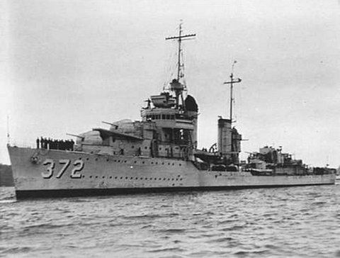 USS Cassin (DD-372) at Sydney in 1941