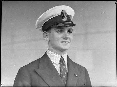 Narkunda passenger, 1939