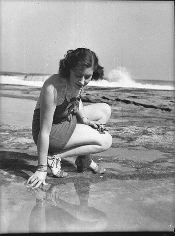 The Women Co girls on beach, 1939