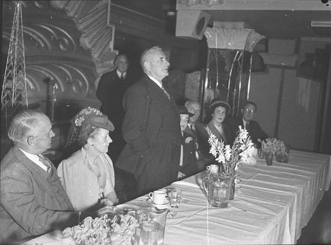 2UW luncheon to Mr Marder State Ballroom, 1945