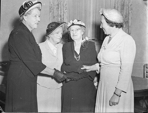 78th birthday party to Mrs Chambers at Cahills taken for Mrs Phillips, 1952