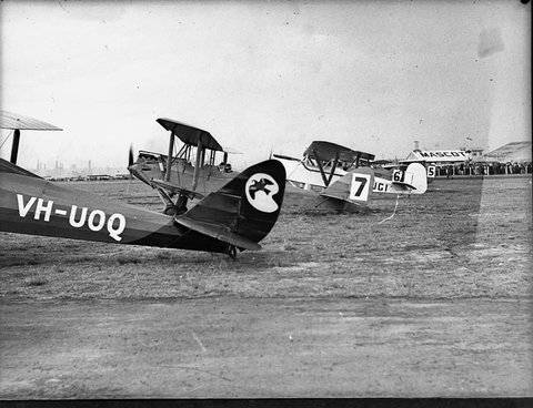 Air pageant at Mascot Aerodrome, 1938