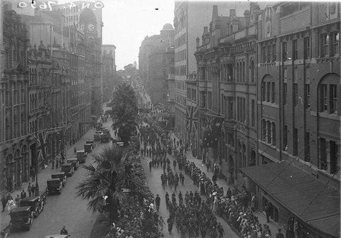Anzac Day march in Bridge Street, c. 1927