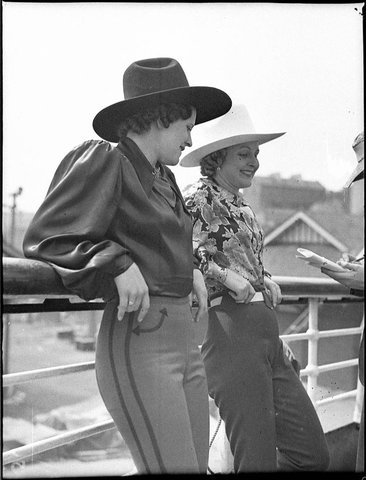 Arrival of cowgirls and boys by Monterey, 1939