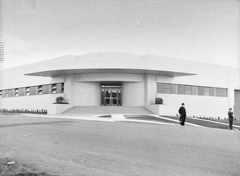 Art deco Peak Freans American biscuit factory corner Frederick Street and Parramatta Road Ashfield, 1937