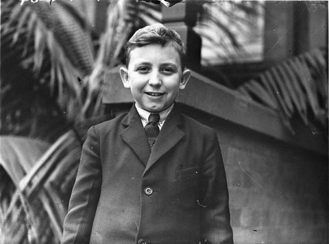 Arthur Martin of Newcastle in the Rail Tramway eisteddfod, 1934
