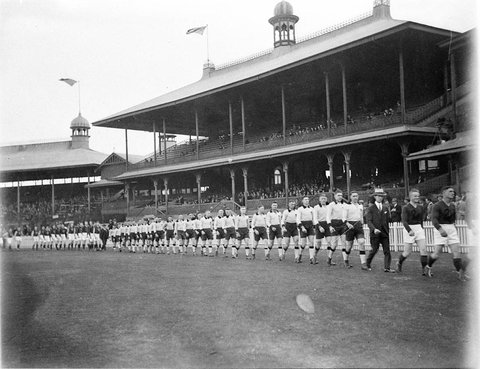Australian National Football Council Interstate Carnival Sydney Cricket Ground 1933 two WA players NSW team then the Tasmanian team march
