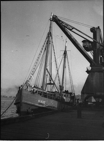 Auxiliary motor yacht Hiahd, 1957