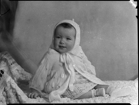 Baby Eggins, 1947