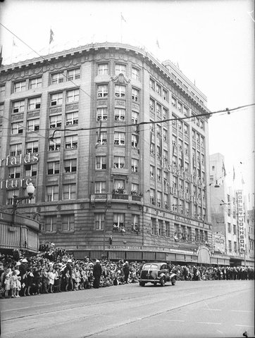 Bebarfalds Building, 1941