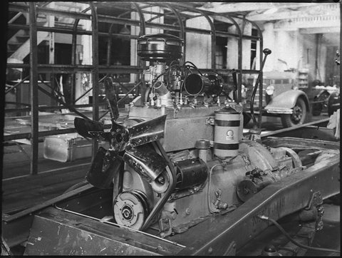 Bus, 1947