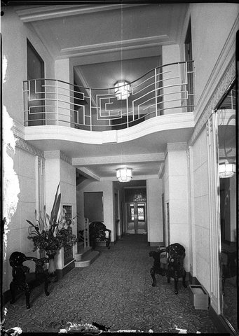 Cahors flats at Kings Cross, 1940
