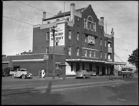 Captain Cook Hotel taken for LJ Hooker Ltd, 1951