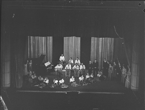 Conservatorium show, 1947