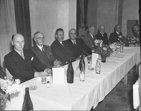 Coronet Restaurant, 1944–46