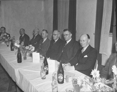 Coronet Restaurant, 1944–46