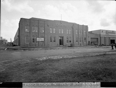 Cyclone Gate Fence Co, 1937
