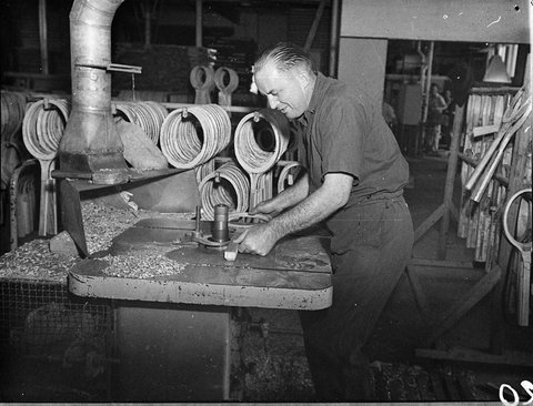 Dunlop tennis factory Beverly Hills, 1949