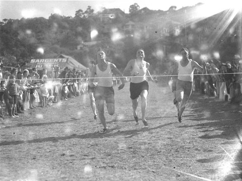 Finish of mens sprint race, 1920s