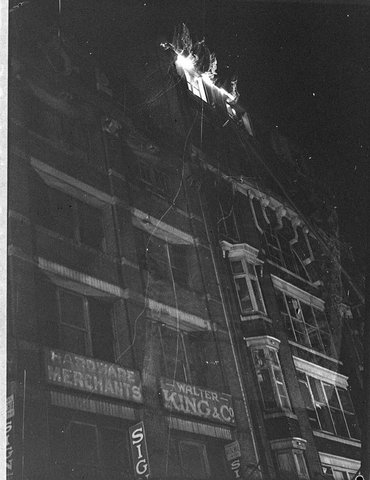 Fire in Pitt Street Saturday night, 1937