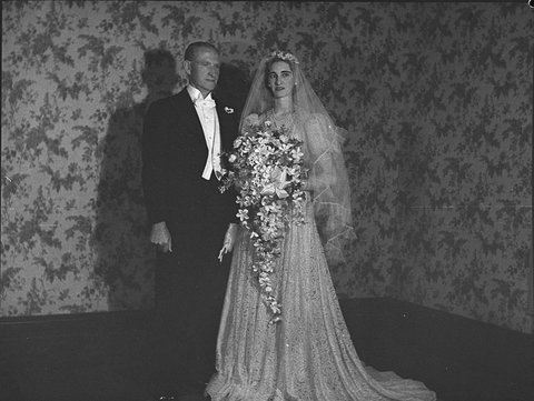 FrenchLyons wedding Doncaster Ave Kensington, 1940