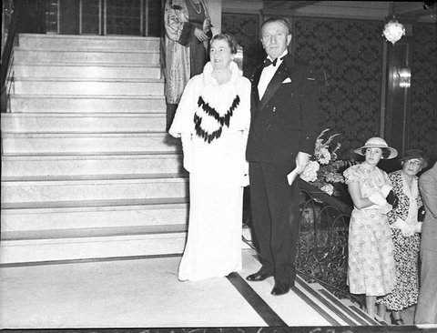 Grace Bros ball, c. 1936