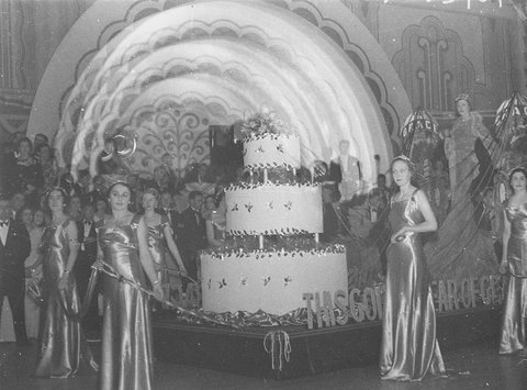 Grace Brothers Golden Jubilee 18851935 celebrations