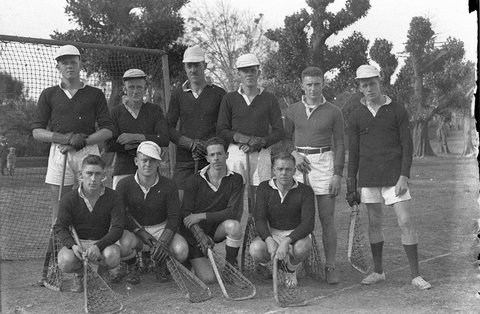 Group of lacrosse players at Dulwich Hill, 1930s