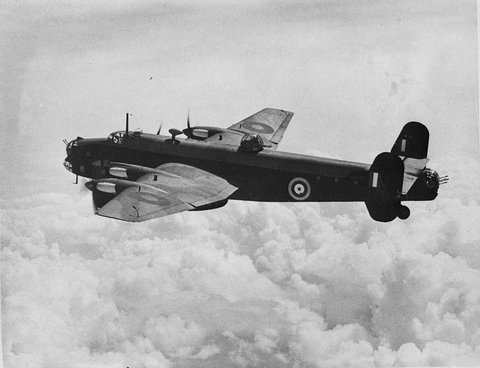 Handley Page Halifax bomber copy negative, 1942–43