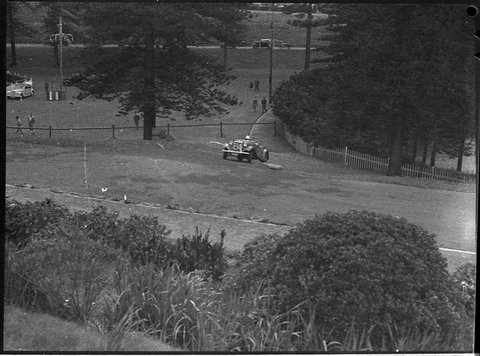 Hill climb at King Edward Park, 1951