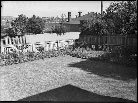 Home gardens, 1950