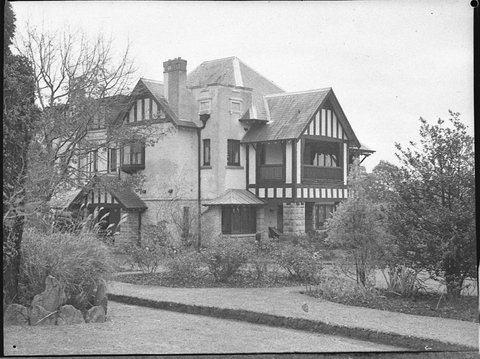 House at Wahroonga taken for Telegraph classified ads, 1937
