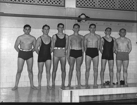 Jewish Sports Association swimming teams Coogee Aquarium, 1939