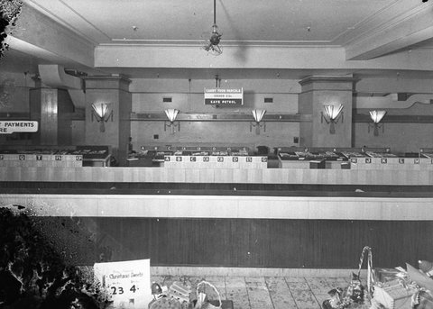 Layby department David Jones, 1941
