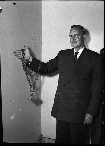 Lord Mayor Alderman FJ Purdue with mock chain of office, 1952